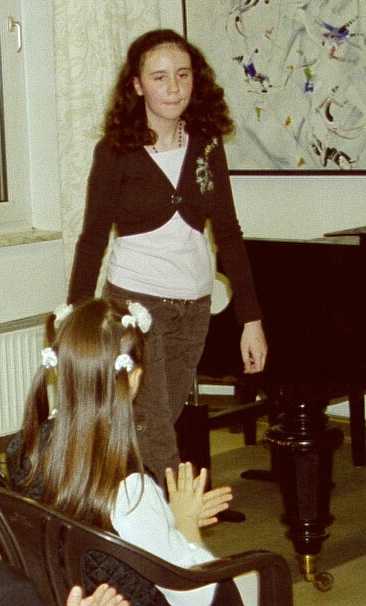 09Sabine_hat_schon_gespielt1x1.jpg